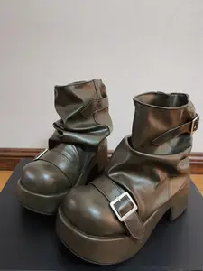 Coturno Dr Martens AliExpress