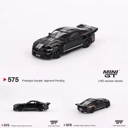 ミニグ-ブラックダイキャスト車のモデル,おもちゃ,棚gt500,ドラゴンスネーク,diorama,575, 1:64,在庫あり