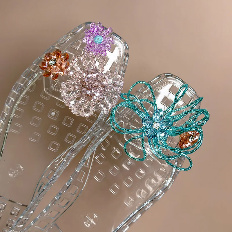 

Изысканные хрустальные бусины-цветы для обуви в корейском стиле, съемные украшения для желейных туфель, DIY-шармы, женские повседневные аксессуары