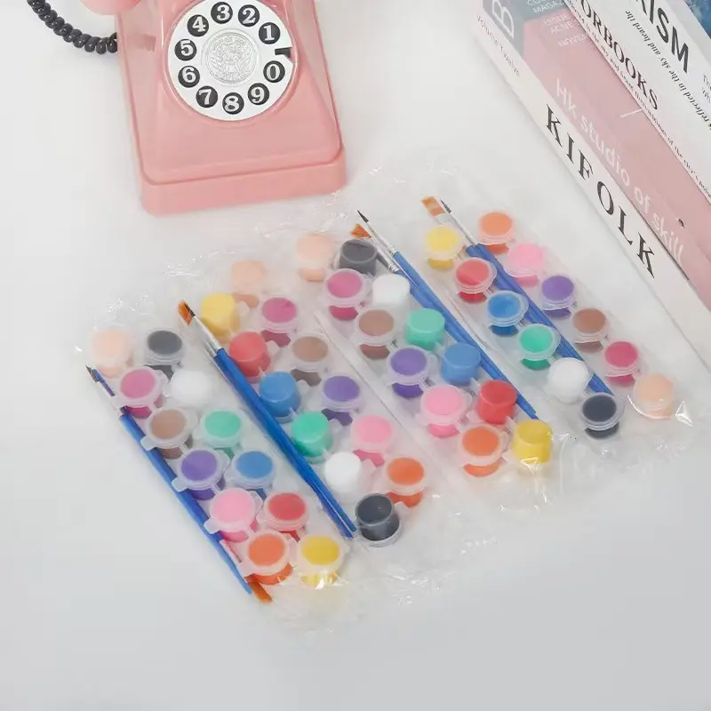 2/3ml 12-color Gouache Pigment Set Water-resistant Light-resistant Not Easy To Fade Hand-painted Graffiti DIY Decoration Design