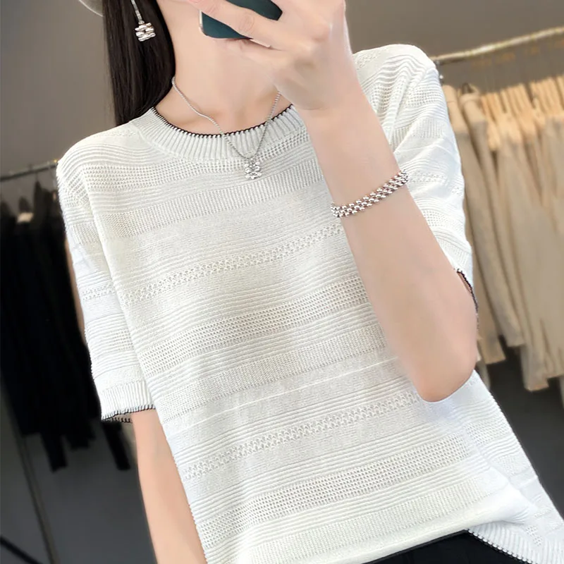 Thin short sleeved T-shirt for women\'s summer new round necked shirtfashionable and loose fitting women\'s stylish top