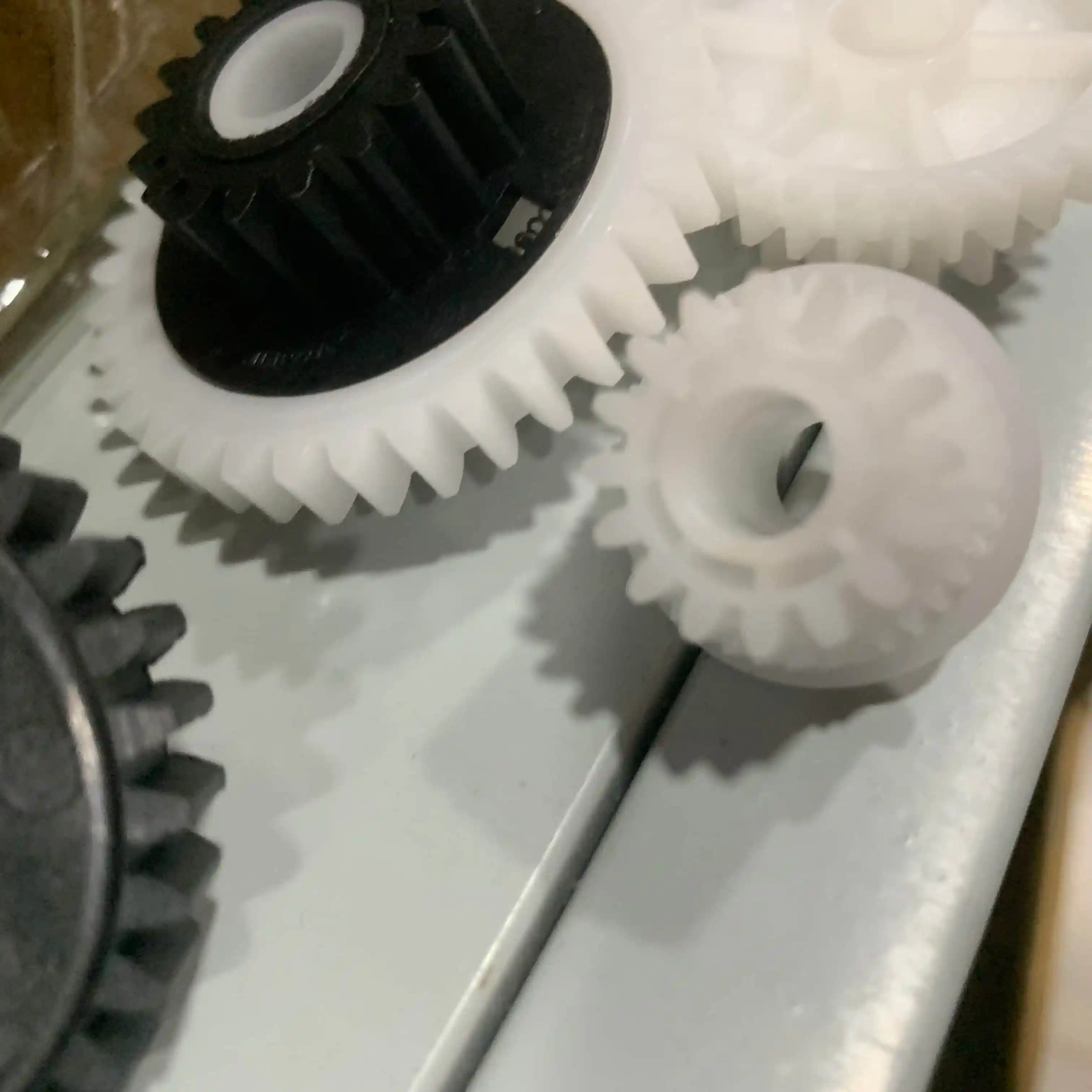 

10X RU5-0628 RU5-0634 RU5-0635 RU5-0637 RU5-0638 RU5-0655 Fuser Drive Swing Gear for HP LaserJet M712 M725 M5025 M5035 712 725