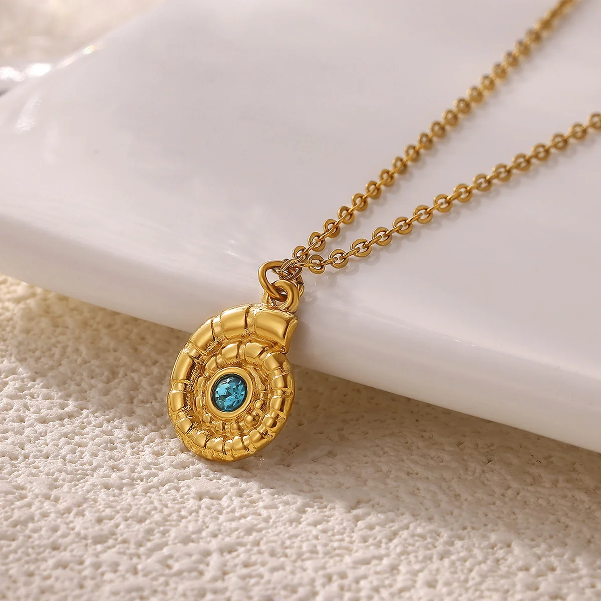Zarte goldfarbene Edelstahlkette für Damen, Y-Lariat mit Zirkonblume, Vintage-Transparenthorn-Anhänger, ästhetisches Geschenk – Detail 8