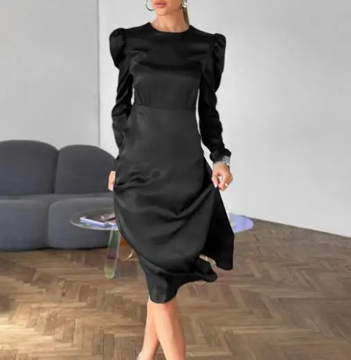 

Autumn Black Fashionable Thick Matte Color Ding Satin Round Neck Bubble Sleeve Commuting Sexy Dress for Women