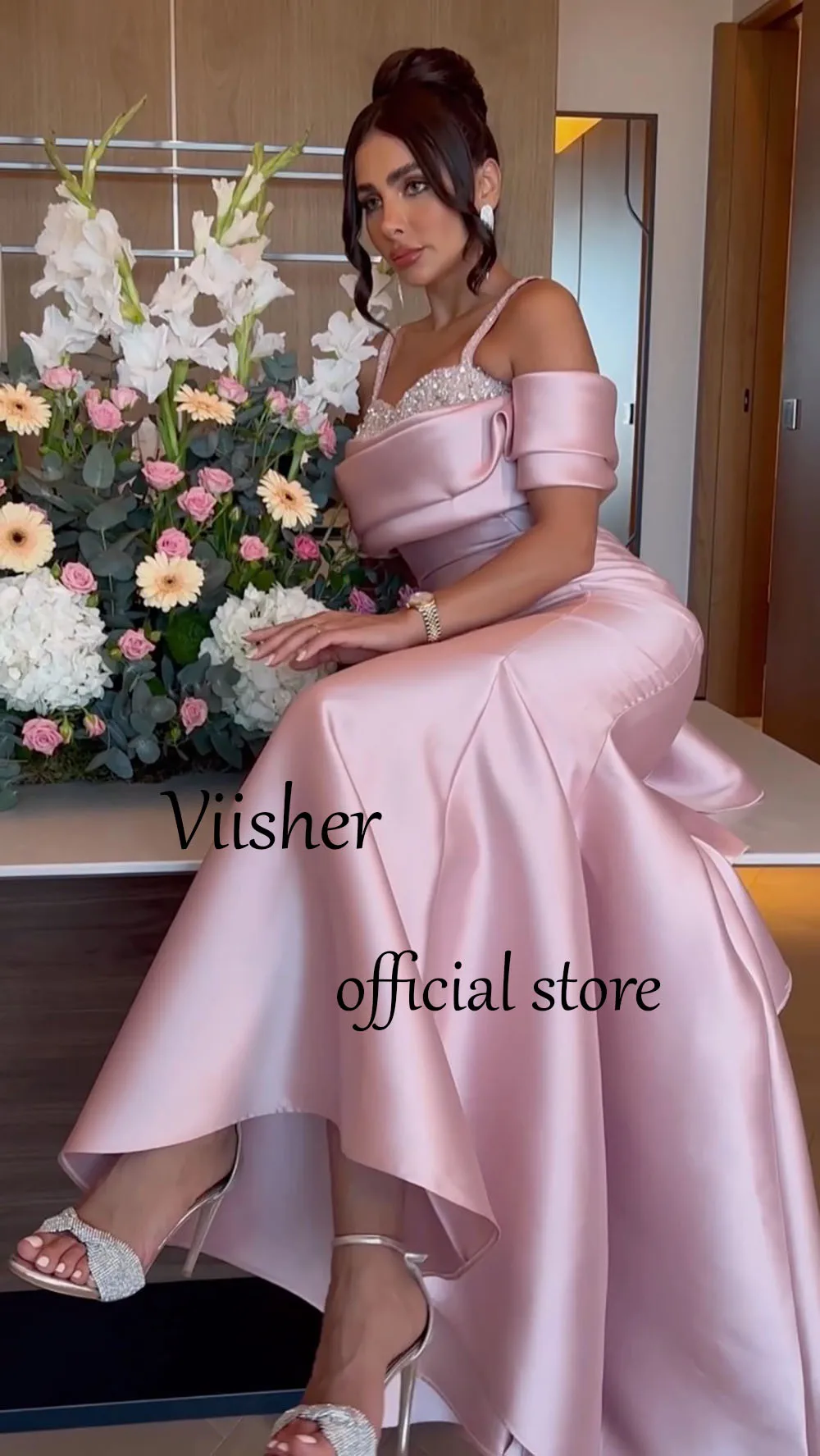 Vestidos de Noche de sirena de satén rosa con hombros descubiertos, vestido de fiesta de graduación árabe con cuentas de corazón de Dubai, vestidos formales largos con tren