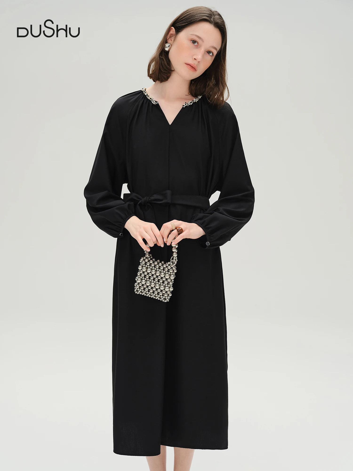 

DUSHU Plus Size Fashion Casual Long Black Dress For Women 2025 Autumn New Arrival Commuting All-match Dress 25DS83283
