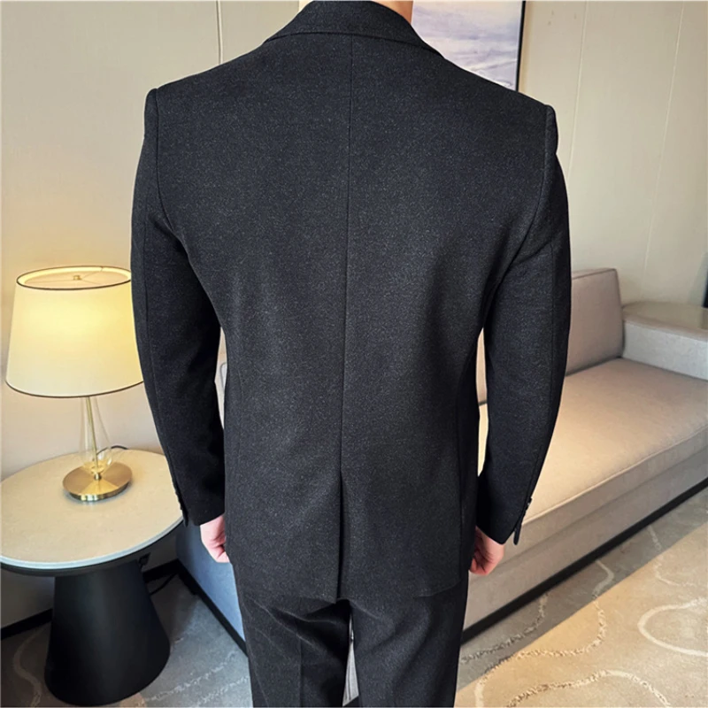 Men's Solid Color Thickened Woolen Jacket for Autumn and Winter Daily Commuting, Social Occasions Single Western-style Dress.