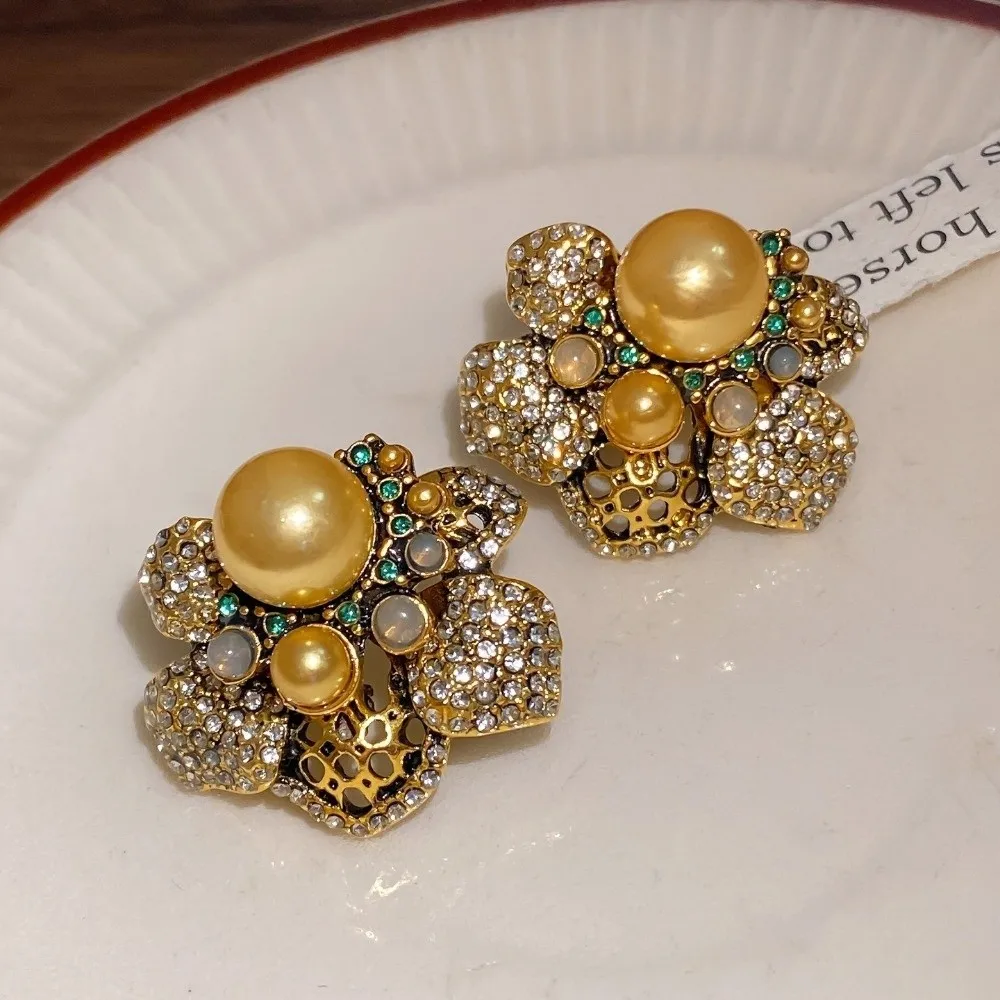 1 Pair Silver-Tone Flower Pearl Earring Rhinestone Embellishment Pearl Embellishment Rhinestone Stud Earring Stud Post