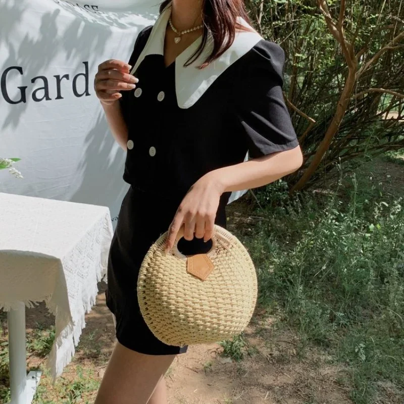 Rattan Women Tote Bag Luxury designer Circular Summer Female Shoulder Handbags Woven Shell Fashion Women Tote Purses Straw Bags