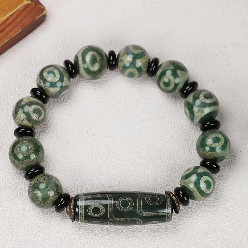 

Elegant Retro Agate Bead Bracelet, Exquisite and Fashionable Versatile Bracelet.