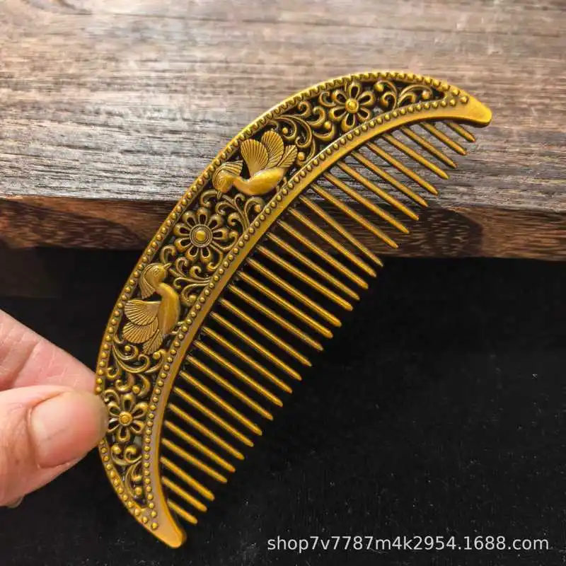 Brass craft peacock comb home living room decorative ornament