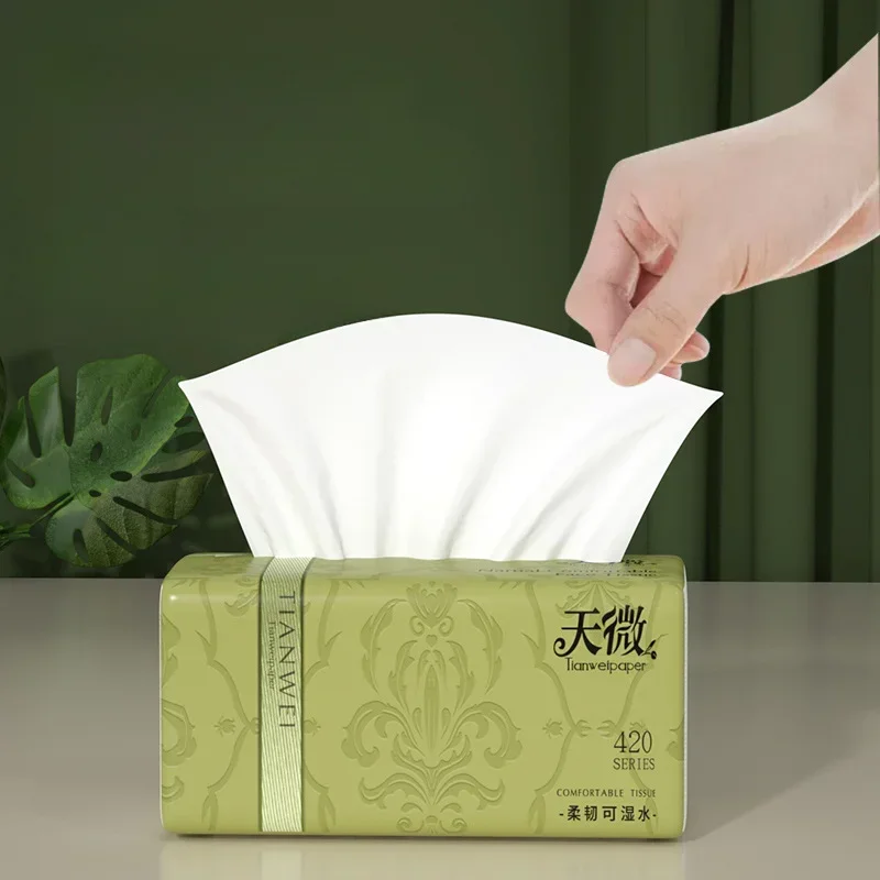 Caixa cheia de papel higiênico, guardanapos domésticos, tecidos macios, papel de gaveta, 2 pacotes