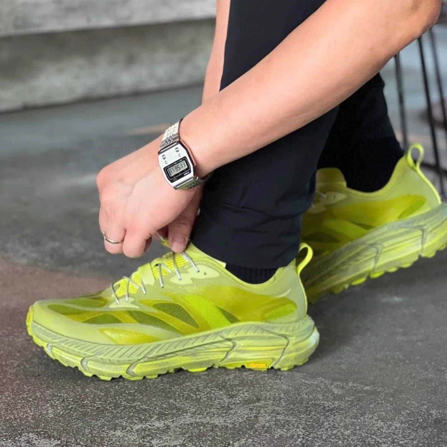 Hot-selling, durable, comfortable, breathable professional running shoes for men and women, comfortable training sports shoes