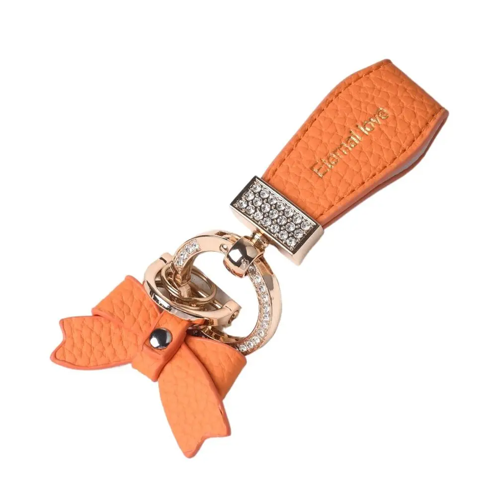 고급 천연 가죽 키홀더 여성 가방 패션 장식 무광 버클 가죽 자동차 키링 가방 참 펜던트