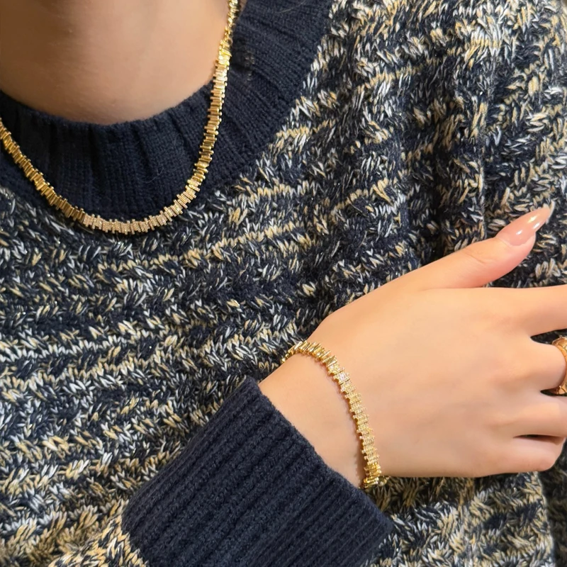 Aazuo 18K Yellow Gold Real Natrual Diamonds Luxury Jewelry Set Necklace Bracelet Gift For Women Engagement Wedding Party Au750 view 5