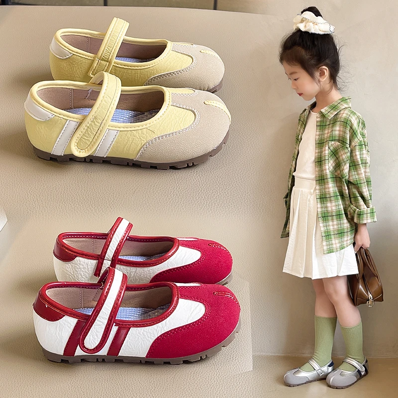 

2026 Spring and Autumn Children's Shoes Girls' Suede Color blocked Flat Shoes Fashionable Multi functional Soft Bottom Versatile