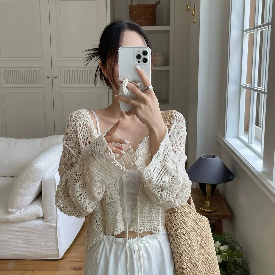 Women's Bohemian Vintage Knitted Open Cardigan Coat Hollow out Hook Flower Belted Holiday Style Sun Protection Short Top