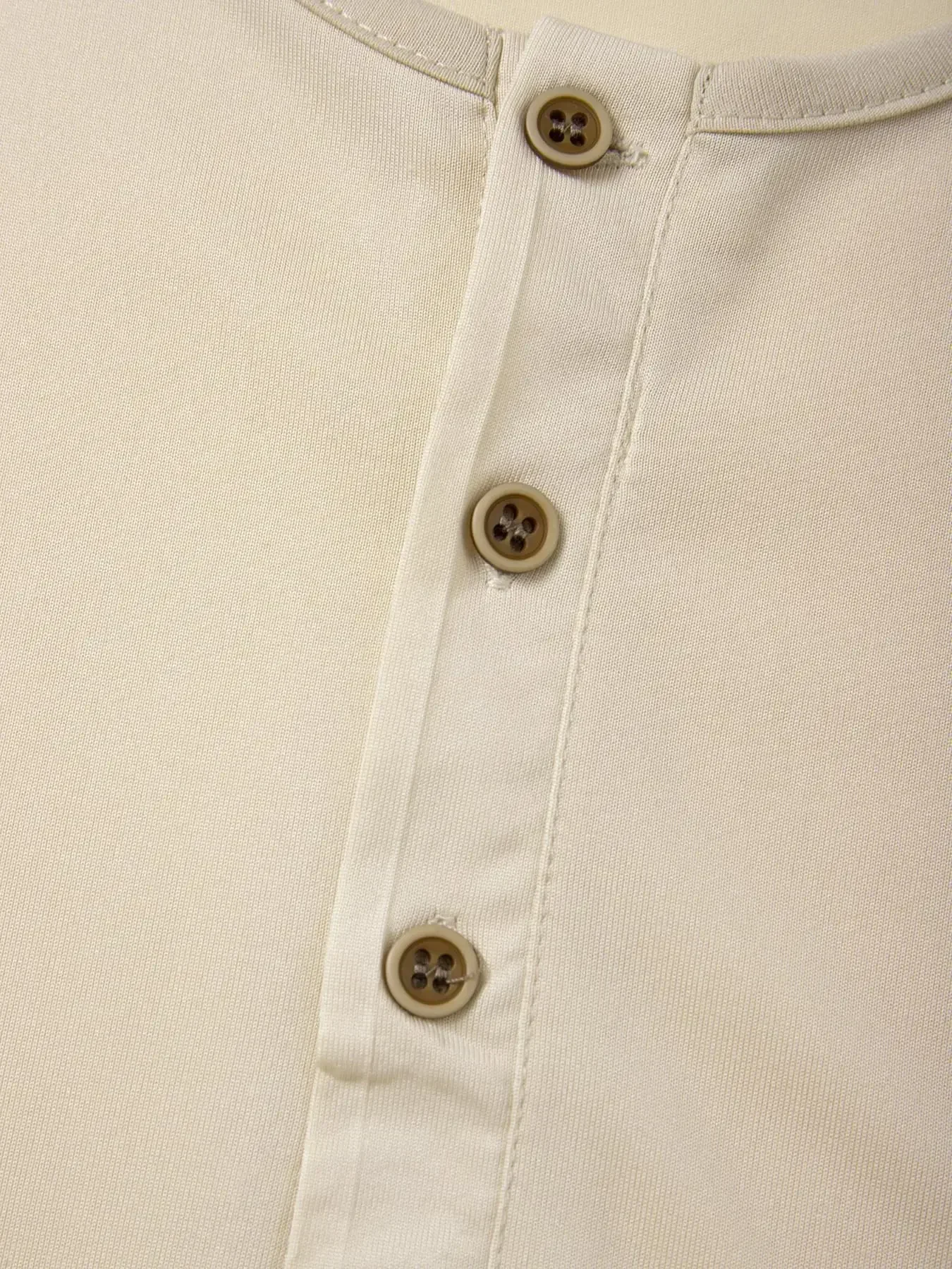 Sommer Herren Henley T-Shirt mit Kurzen Ärmeln, Einfarbig, Leicht und Atmungsaktiv, 3-Knopf-Verschluss, Lässiges Alltags-Basis-Oberteil – Detail 12