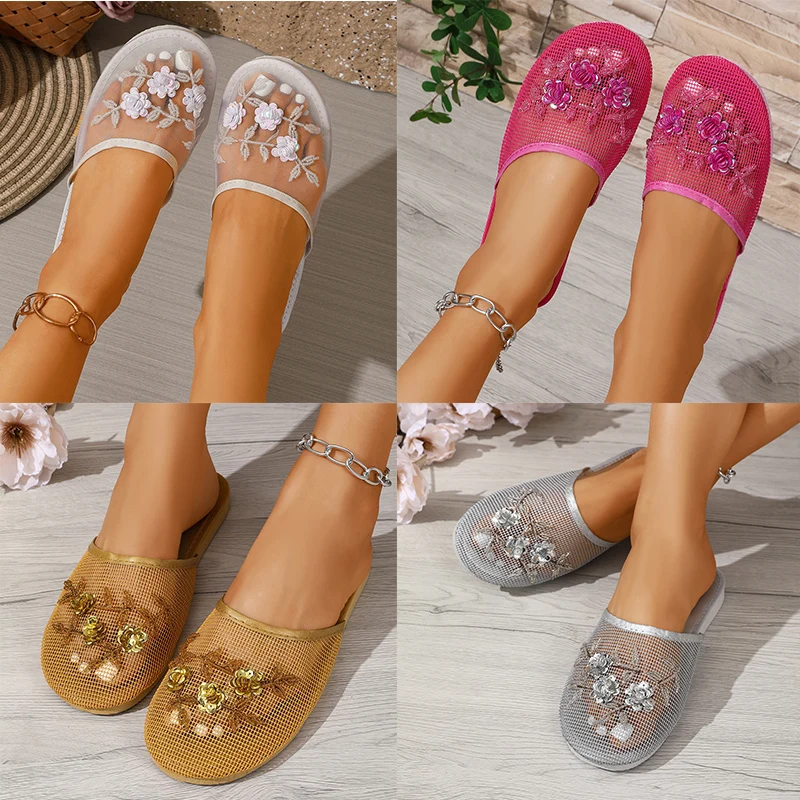 chinelo-feminino-luxuoso-com-perolas-e-flores-vazadas-sandalia-rasteira-chique-de-verao-com-tela-respiravel