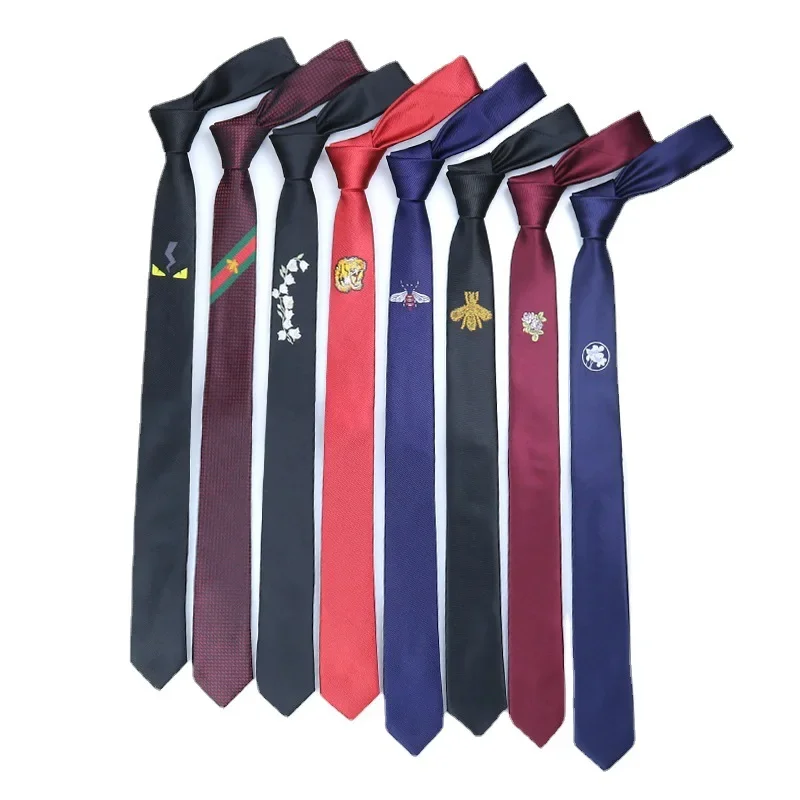 Advanced Feeling British Skinny Ties 5CM Embroidery Navy Black Red Neckties for Man Women Dinner Party Casual Tie Birthday Gift