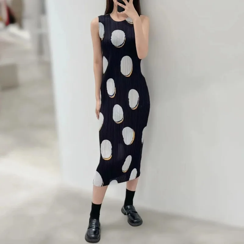 Miyake Pleated Polka Dot Tank Top Dress 2024 Spring/Summer New PP Fudou Series Pleated Cute Sleeveless Straight Dress for Women