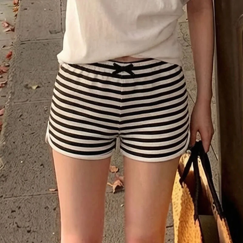 Damen Y2K Sommer Individualität Streetwear Goth Streifen Mini Sexy Shorts Tiefsitzend Schleifendekoration Schmale Shorts Damenkleidung EMO – Detail 3