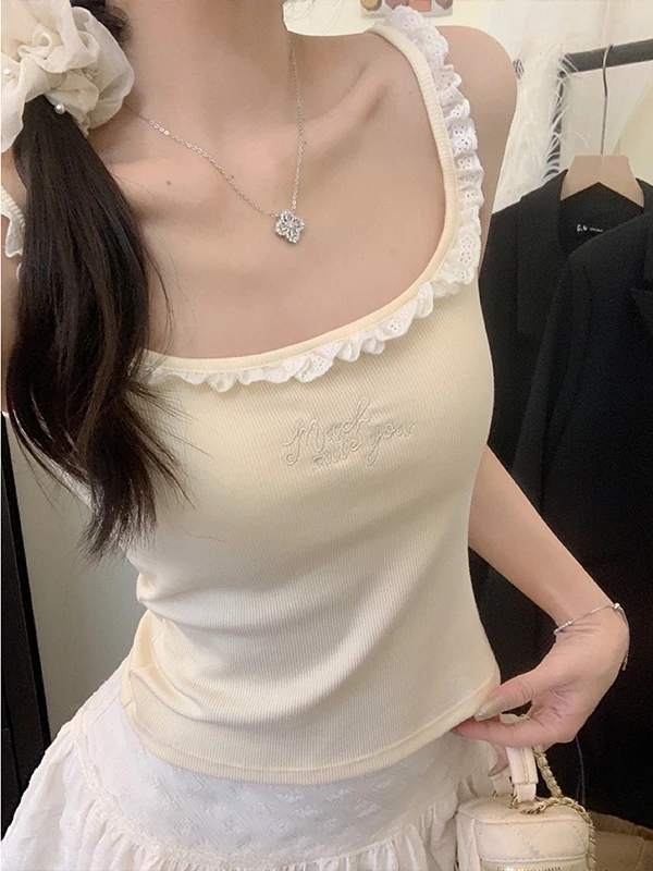 

Sweet Style Large Size Women's Lace Trim Halter Neck Vest Top with Chest Pad Summer New Fashion Elegant Outerwear Shirt