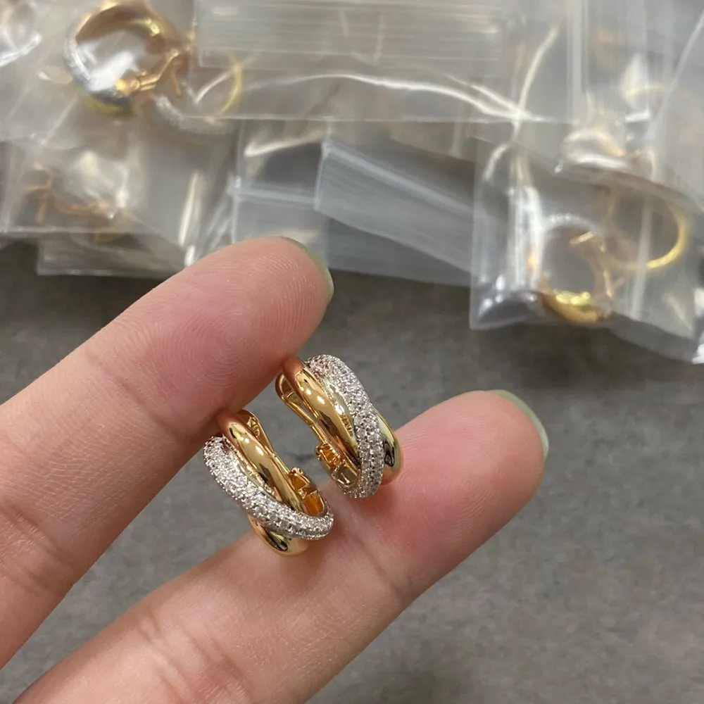 

Лидер продаж, новинка, искусственное золото 18K для женщин, простые, модные, изысканные роскошные брендовые ювелирные изделия, искусственные рождественские подарки