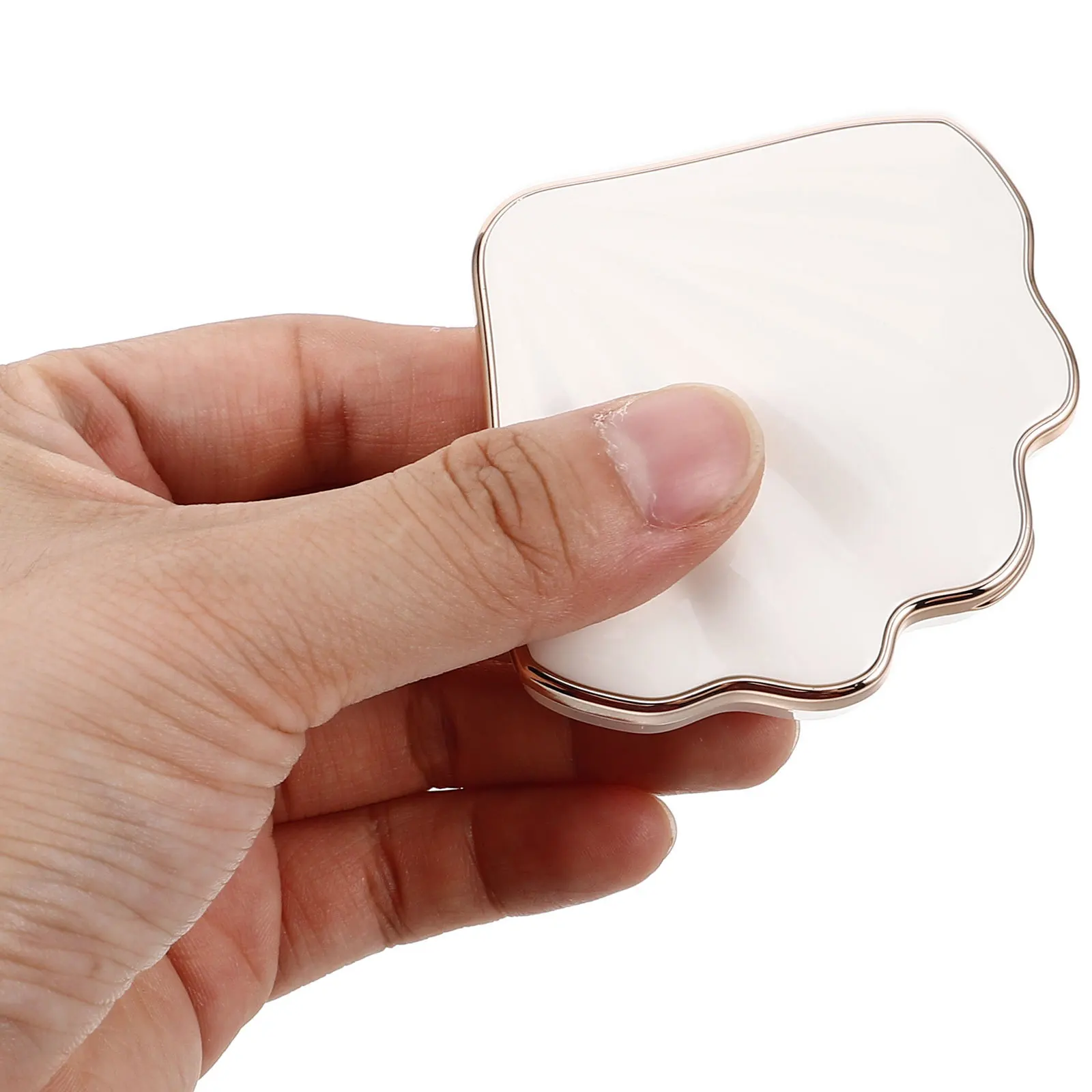 بودرة هايلايت للوجه مريحة وصغيرة الحجم وخفيفة الوزن وملمس ناعم وسهلة الاستخدام ذات مظهر طبيعي لمكياج الوجه