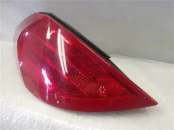 Brake Light Taillight Assembly for Peugeot CC 308 with Turn Signal Car Accessories テールライト