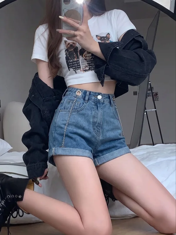 High Waist A-Line Short Jeans Women's Summer 2026 Blue Denim Cuffed Slimming Concealing Chain Design Hot Pants Washed Standar...
