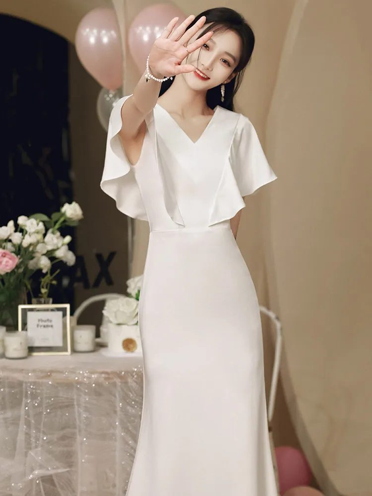 

Elegant White Wedding Dress Gown for Women Engagement Party Long Sleeve Zipper Style mid Waist Slim Fit V Neck Long Dress