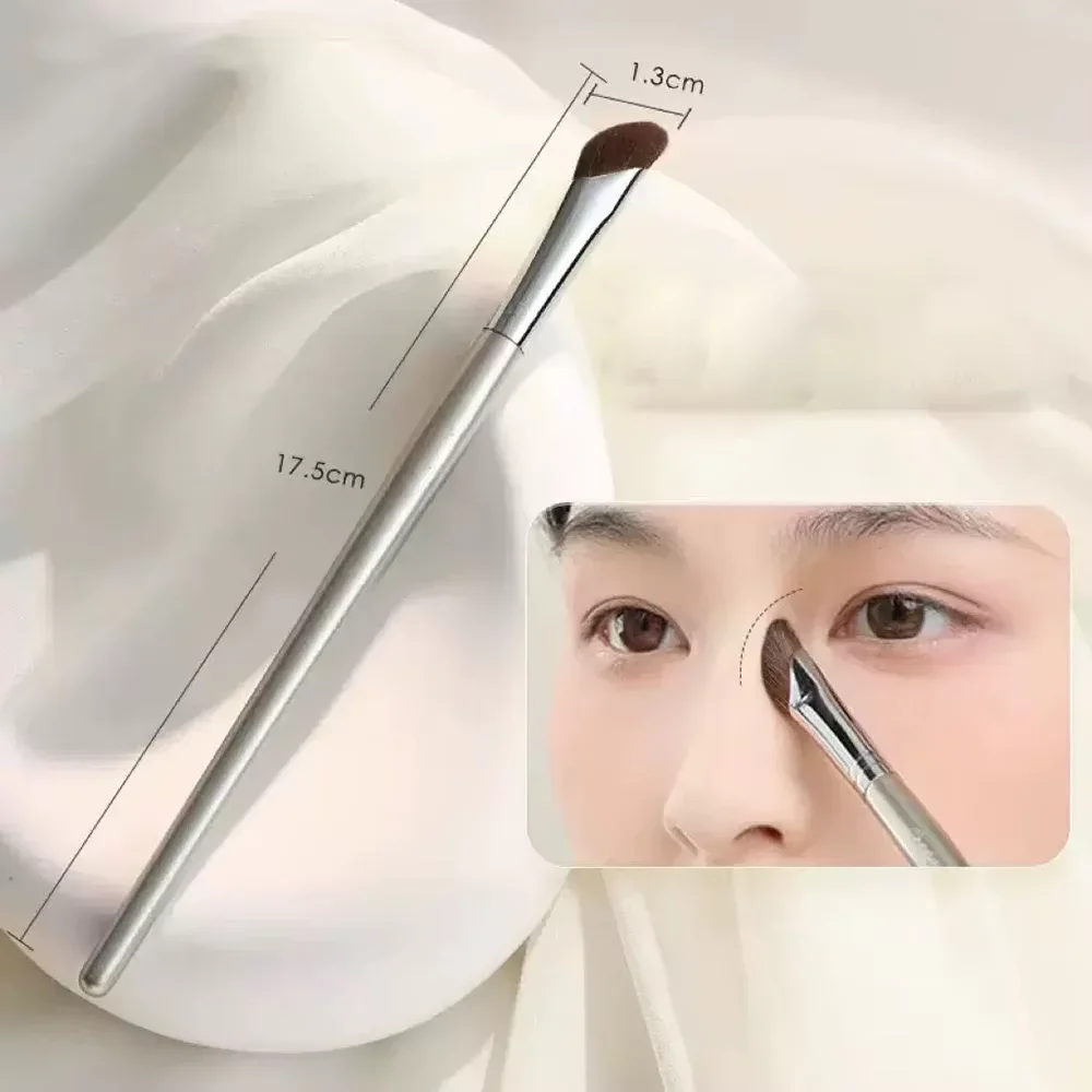 2Pcs 3D Nose Contour Brush Set, Soft Bristle Facial Brush for Nose Shadow, Blush & Highlight, Cosmetic Beauty Tools for Women