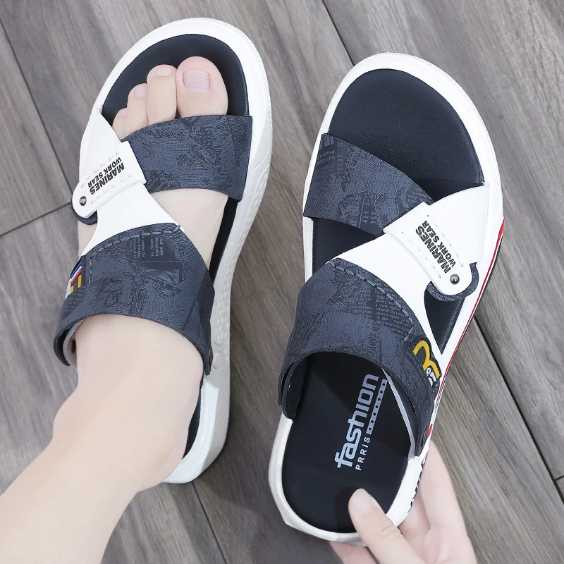 Men's Summer Outdoor Sports Sandals Anti-Slip Driving Dual-Purpose Water-Resistant Beach Slippers Lightweight Thick Bottom Ru...