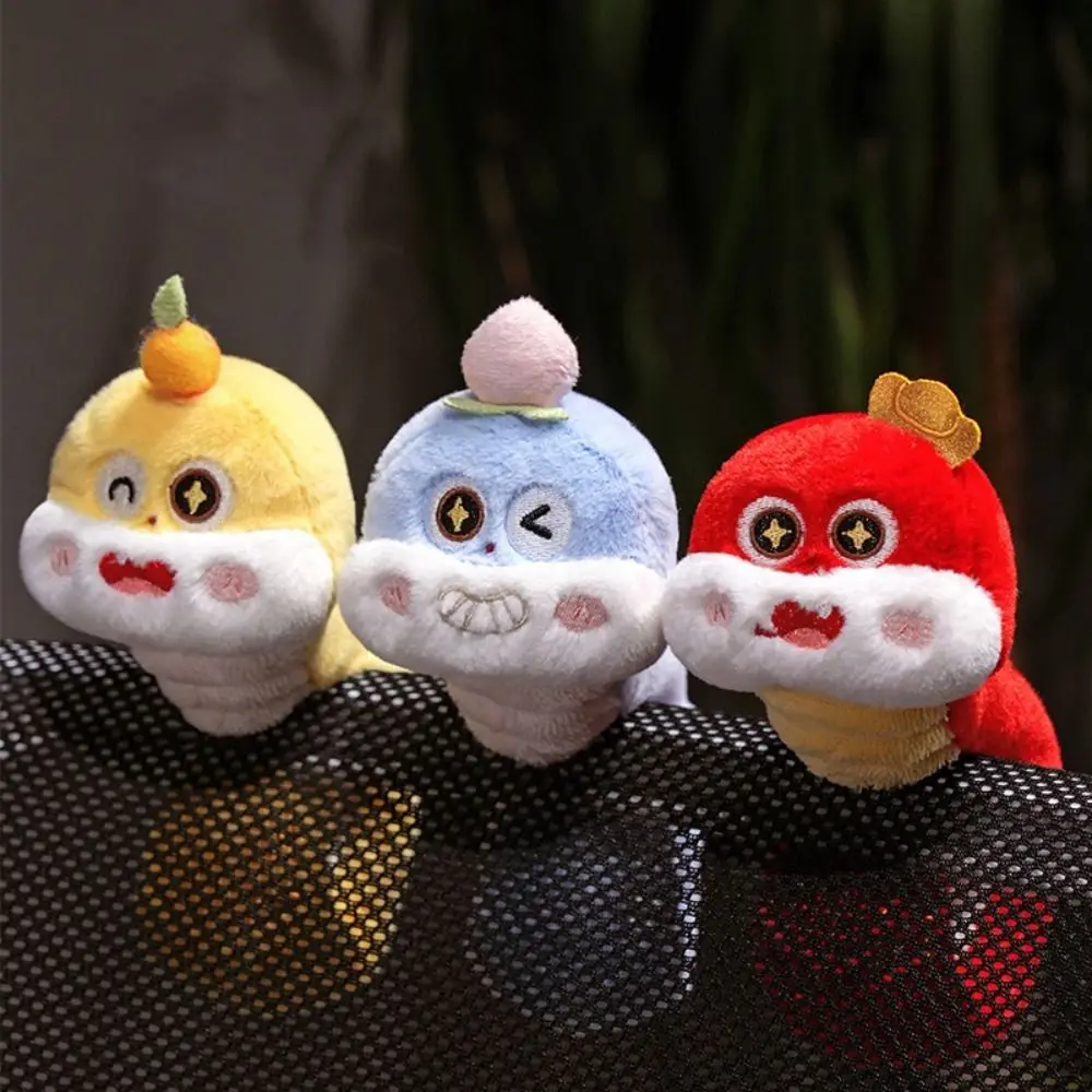 ตุ๊กตางูแบบสายรัดข้อมือ ของเล่นงูแบบตบได้ ตุ๊กตานุ่มนิ่มน่ารัก ของเล่นปีใหม่ แหวนตุ๊กตาสำหรับเด็ก