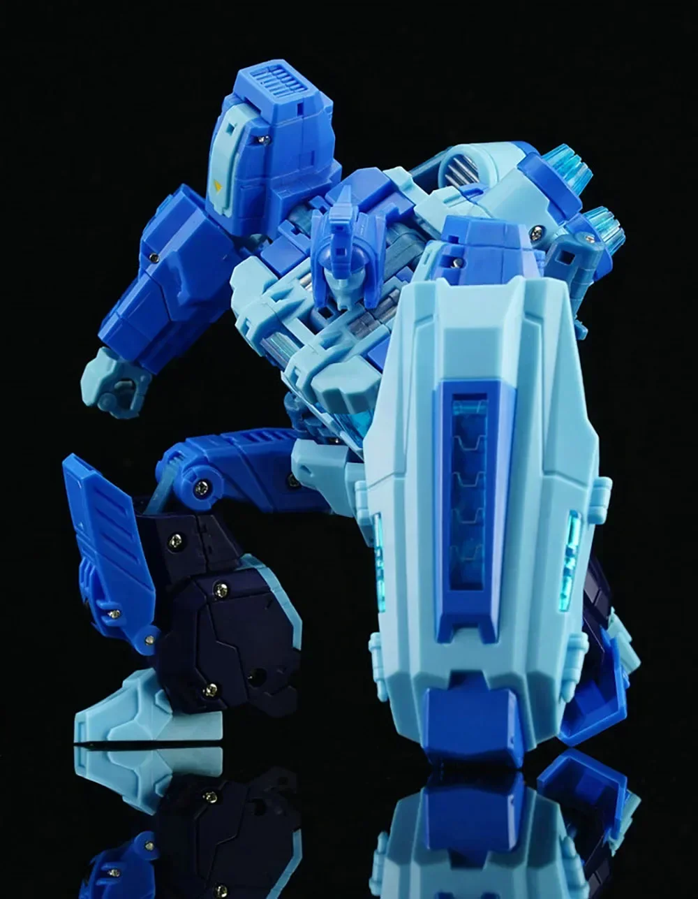 In Stock New Transformation Toy SXS Toy R02 Overclocked IDW Fuzzy Action Figure Toy Collection Gift