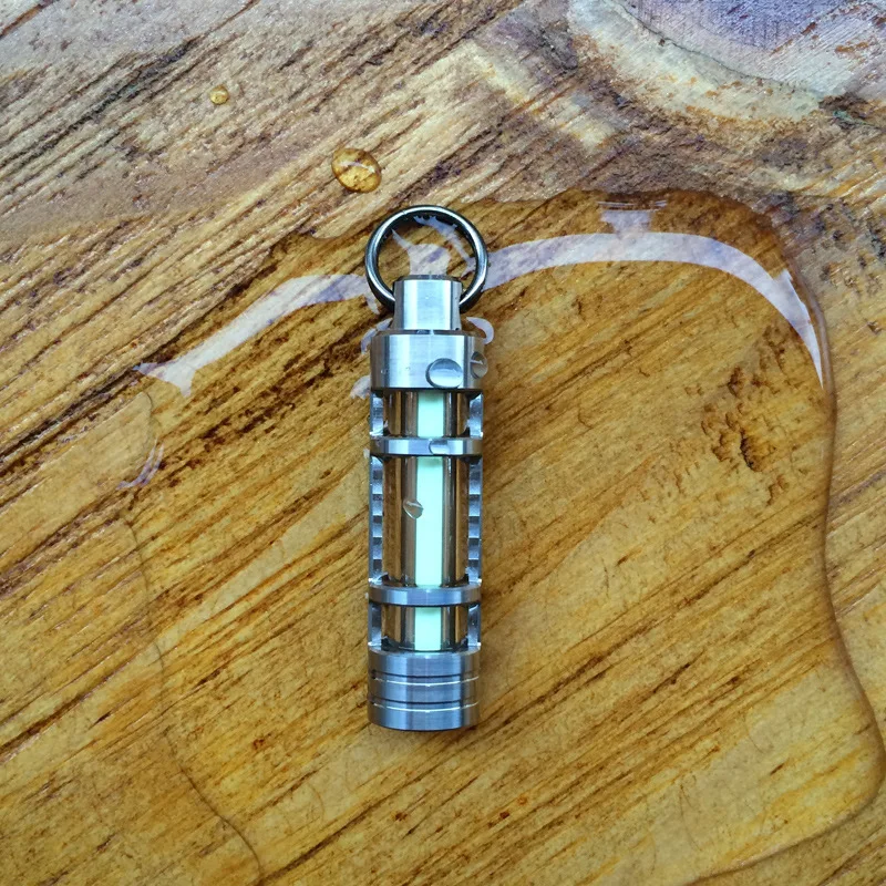 Alloy Titanium Keychain Tritium Gas Lamp Automatic Lights Titanium Key Ring Life Saving Emergency Lights For Camp Climb Fishing