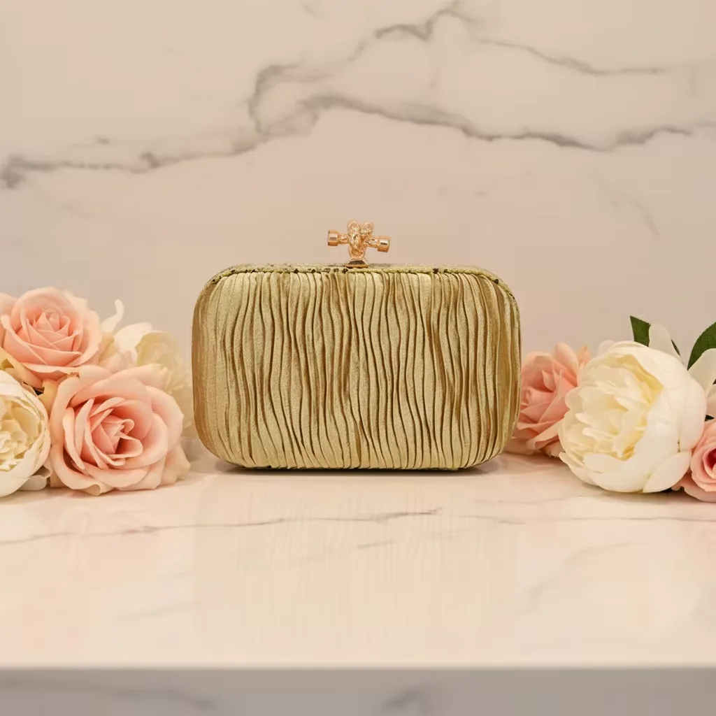 

Cross-Border New Evening Pleated Clutch Shoulder Crossbody Cheongsam Bag Socialite Women Polyester European-American Retro Bag