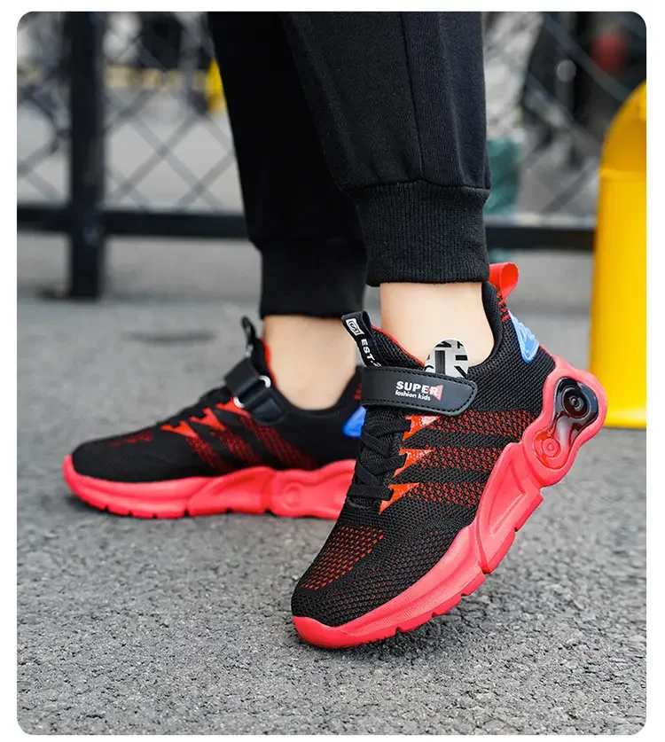 Four seasons new children's leisure flying woven breathable youth outdoor sports running shoes  kids sneakers