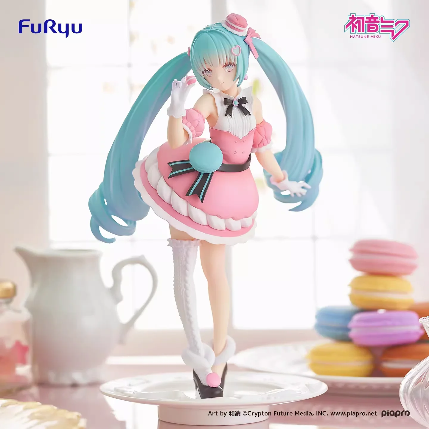 BANDAI Furyu Exceed Creative Hatsune Miku Sweet Macaron Sandwich Handmade Display Toy Christmas Gift