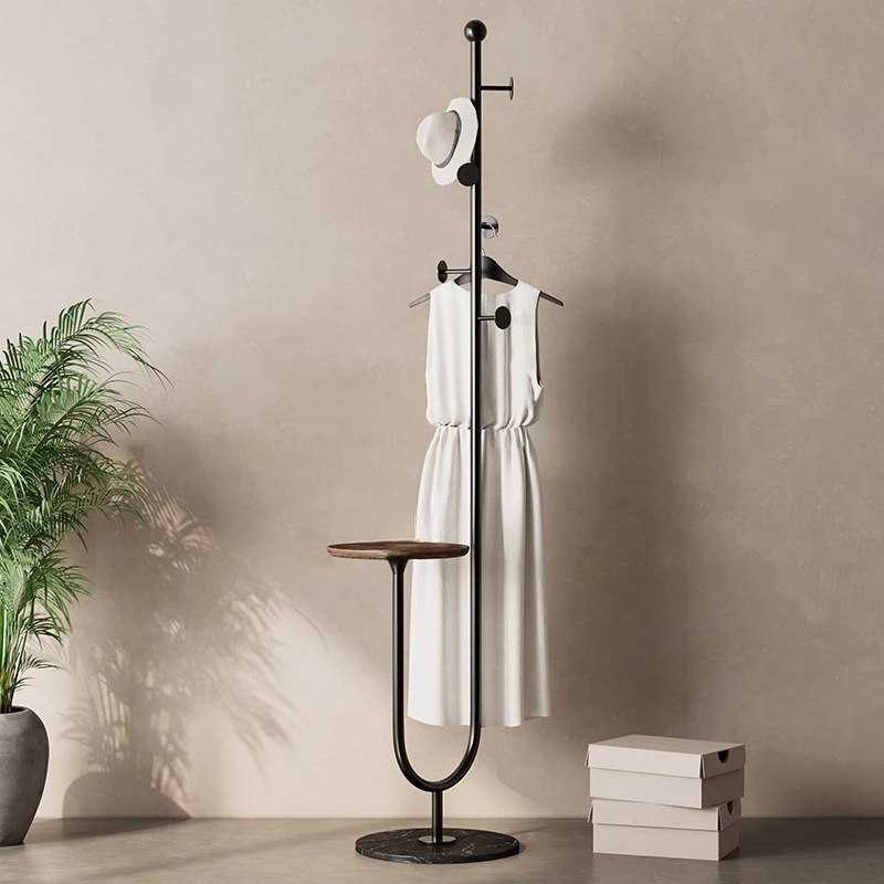 Light luxury coat rack, antique hanger, floor-to-ceiling bedroom, modern simple hanger, clothes artifact by the bed at night