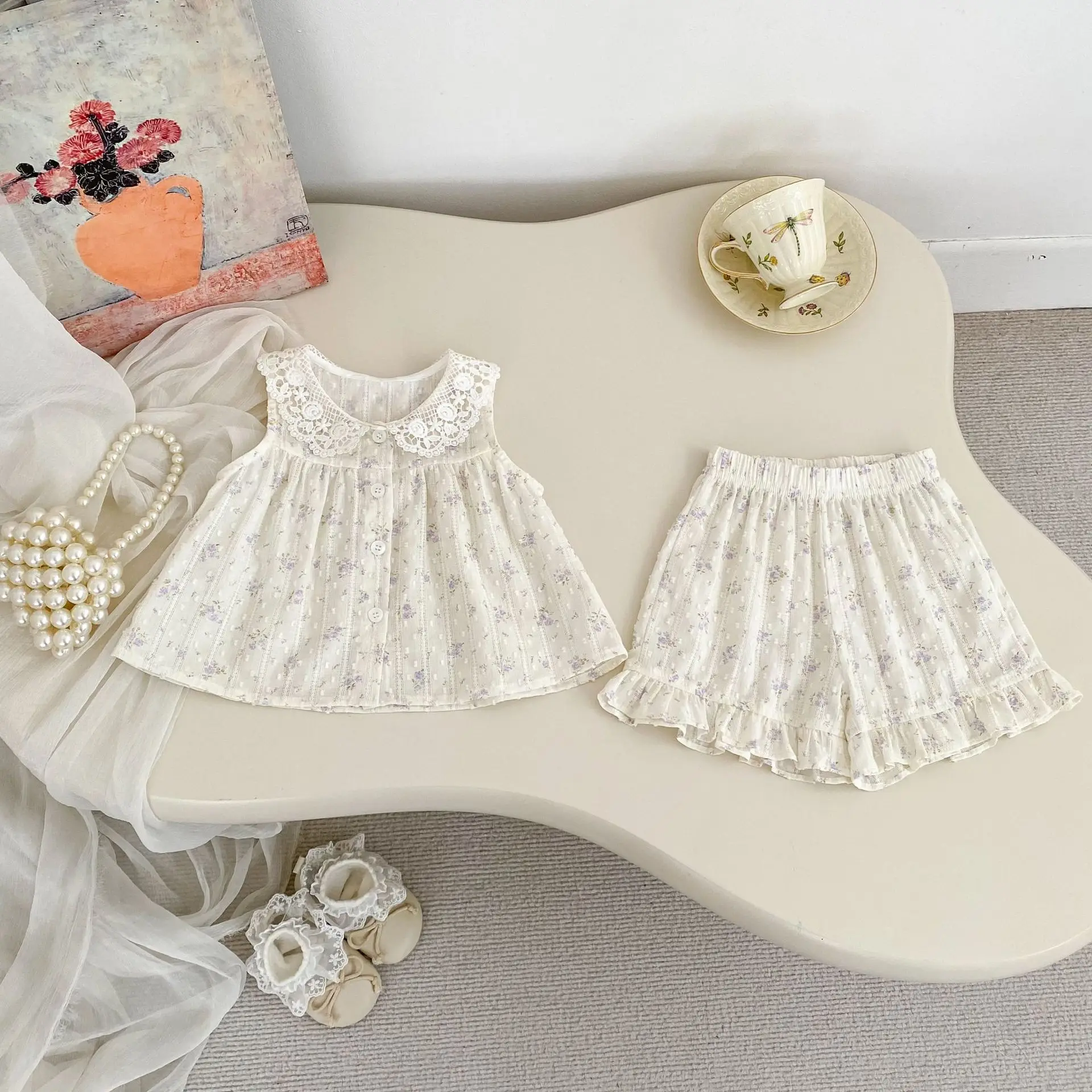 2026 Summer New Girls Sleeveless Clothes Set Cotton Baby Girl Cute Sweet Lace Lapel Shirts + Shorts 2pcs Suit Toddler Outfits