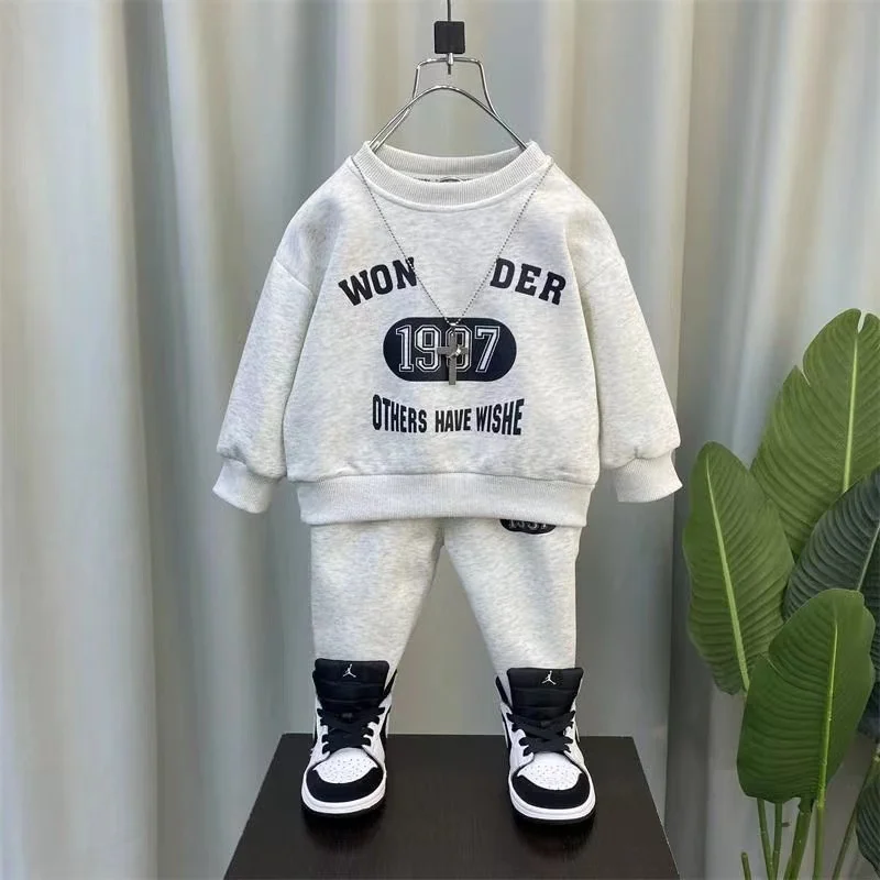 

2024 New Baby Boys Sweater Set New Children's Handsome and Fashionable Spring and Autumn Loose Sweater Pants Two Piece Set