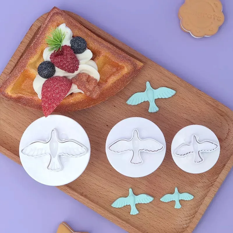3Pcs/Set Pigeon Fondant Cake Cookies Paste Mold Sugarcraft Plunger Cutter Cupcake Decorating Set Tools