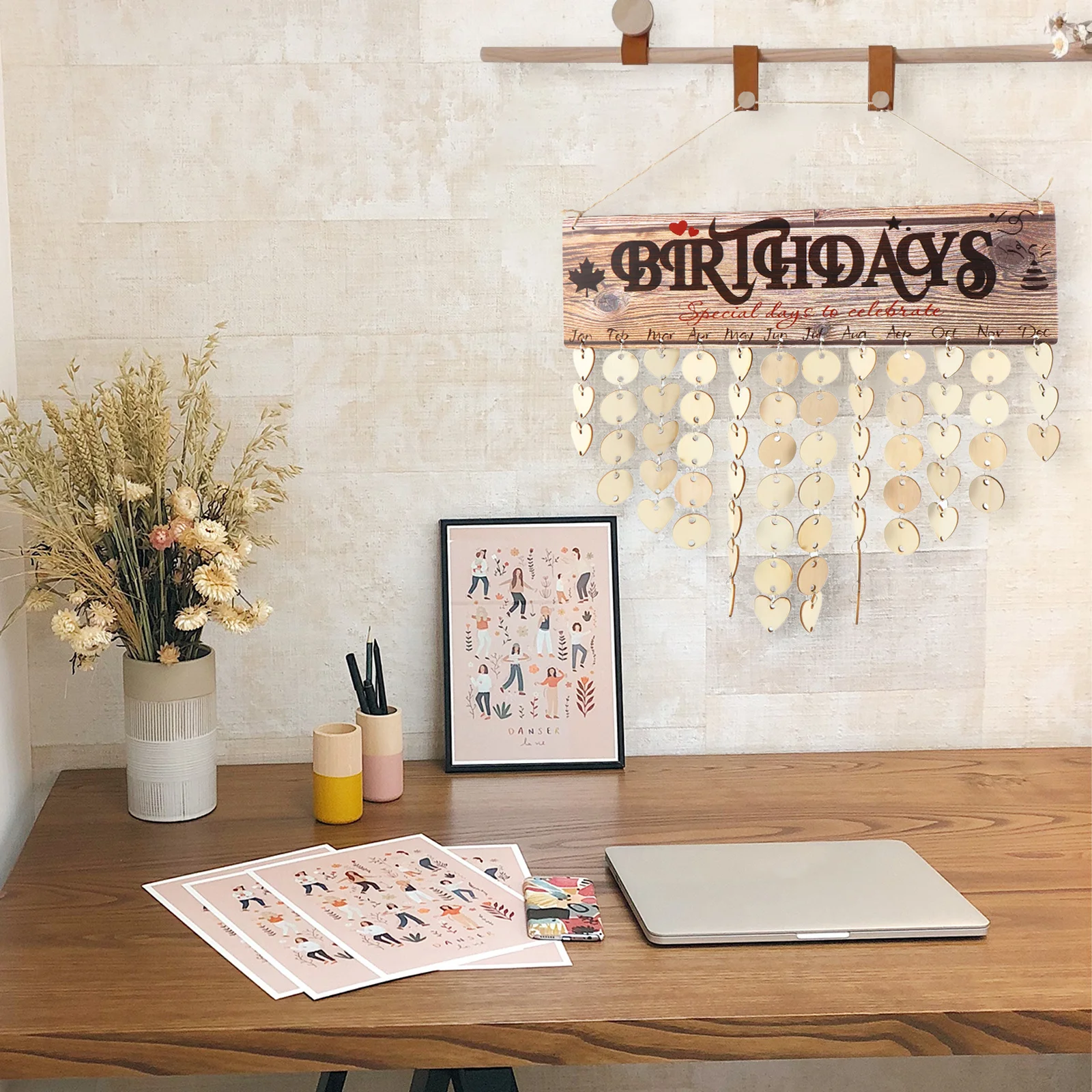 

1Set Wooden DIY Birthday Calendar Hanging Plaque Reusable Wall Decor Birthday Reminder for Family and Friends