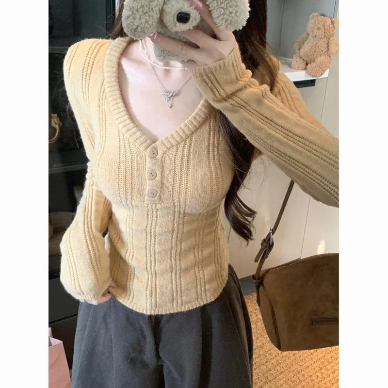 Kangni Velvet Long Sleeve V-Neck Button Pit Stripe Knitted Sweater Women's Slim Fit Top Korean Style Soft Polyester Fiber