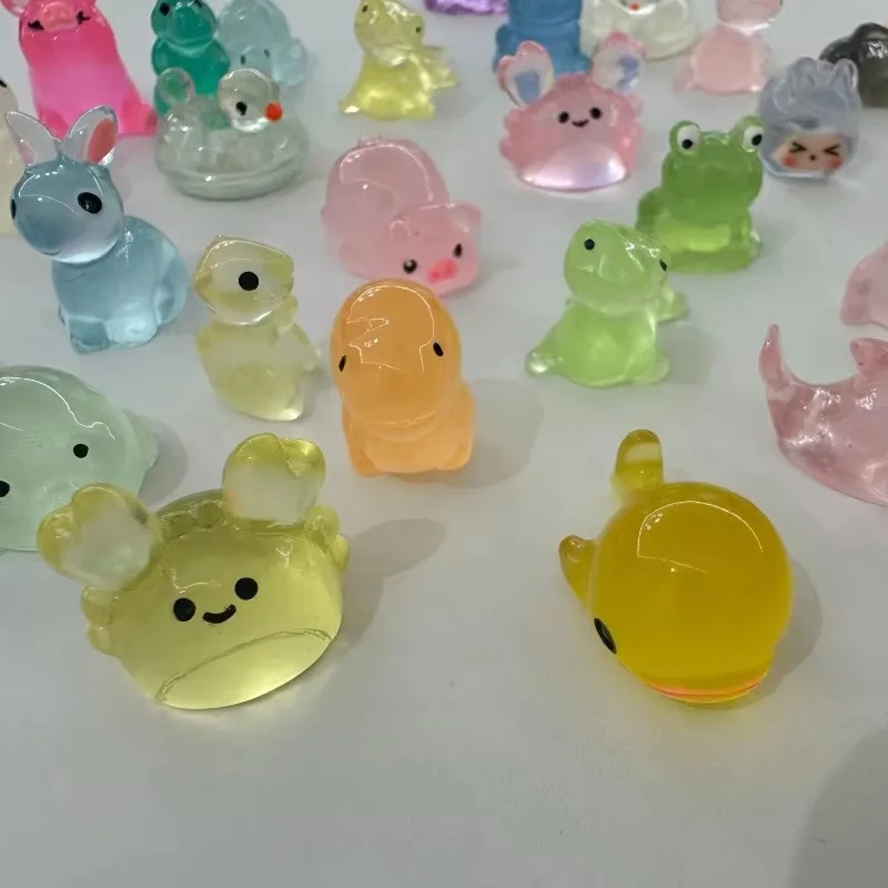 5/10/30/50/60pcs Glow In The Dark Mini Resin Animals Surprise Blind Bags for Garden Decor Micro Landscape Birthday Gift Surprise