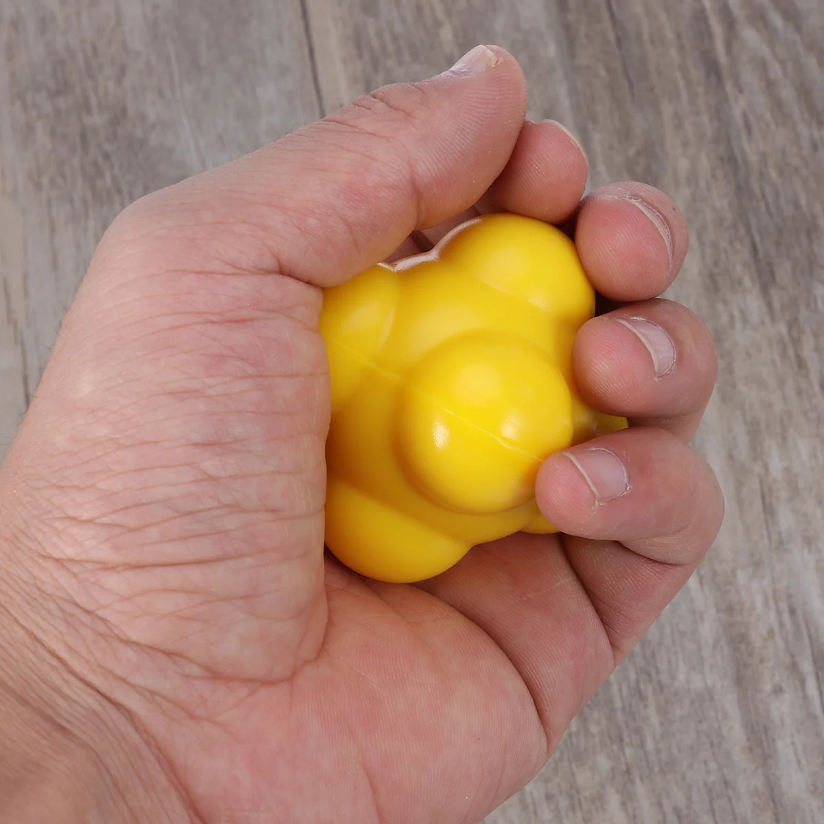 

58mm Reaction Ball 6-Sided High Bounce Yellow Baseball Agility Training Aid for Hand-Eye Coordination and Reflex Improvement