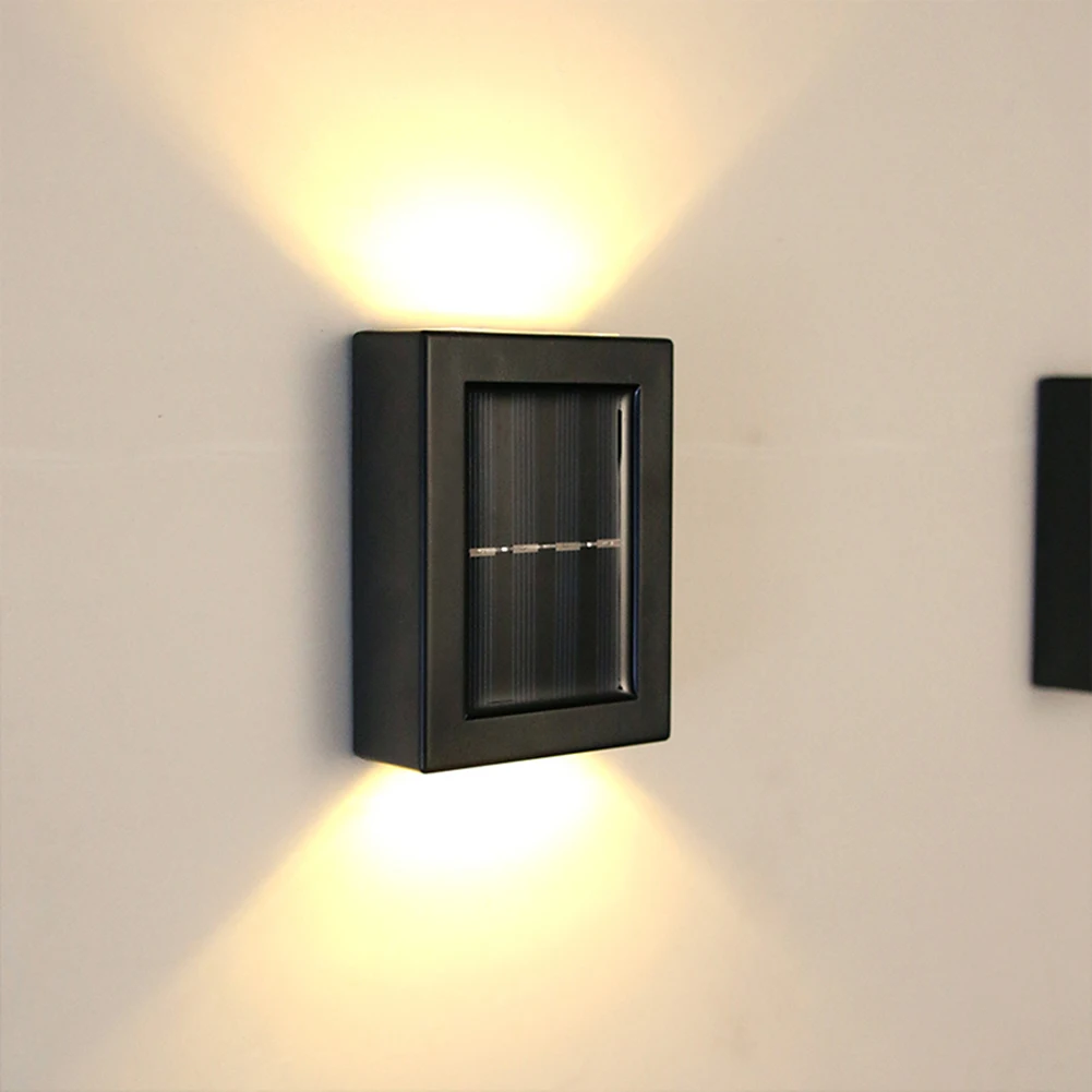LED الشمسية ضوء الشرفة في الهواء الطلق مسار مصباح مقاوم للماء سياج الشمعدان مصباح حديقة فيلا فناء بارك الإضاءة حلية