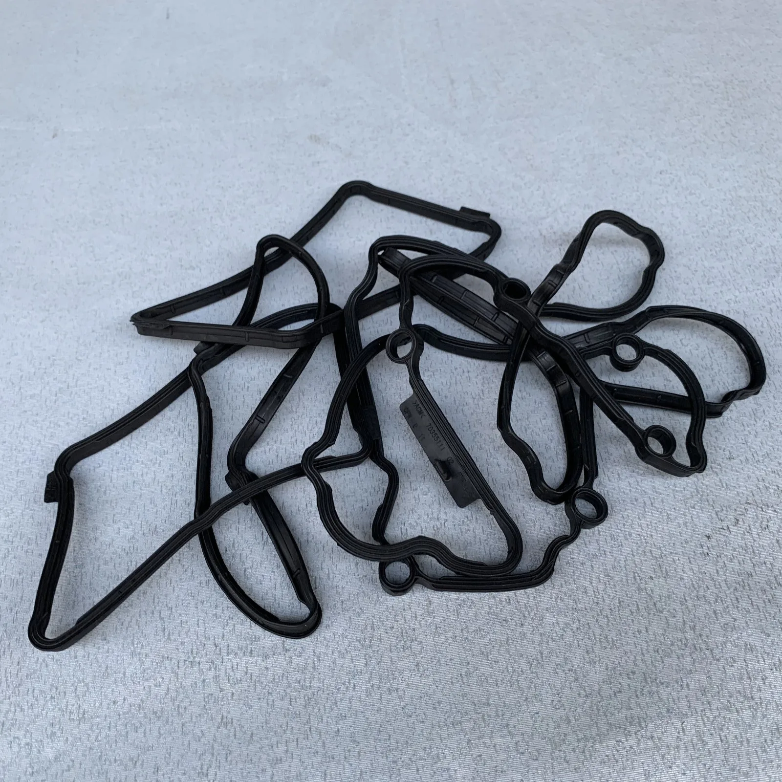 

11127587804 Valve Cover Gasket Set For BMW X5 335i 535i 135i 640i E70 F11 3.0L